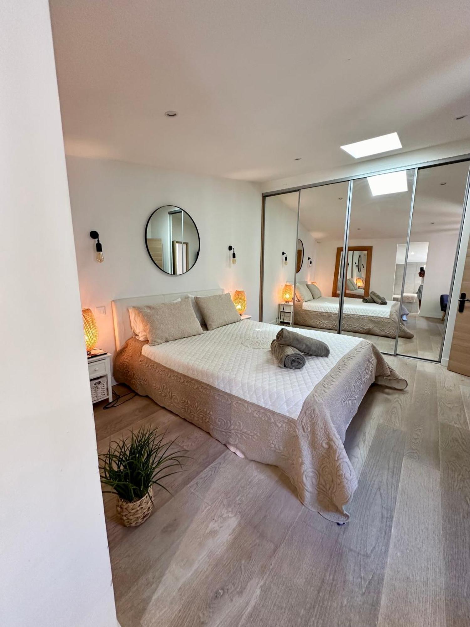 Gorgeous Brand New 2 Bedrooms أنتيب المظهر الخارجي الصورة